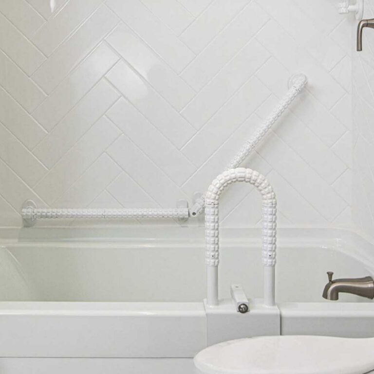 SafetyGrip-Bath-Tub-Hand-Grip