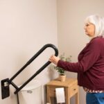 SafetyGrip-Friction-Hinged-Grab-Bar